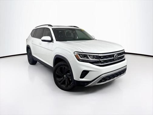 2023 Volkswagen Atlas 3.6L SE w/Technology