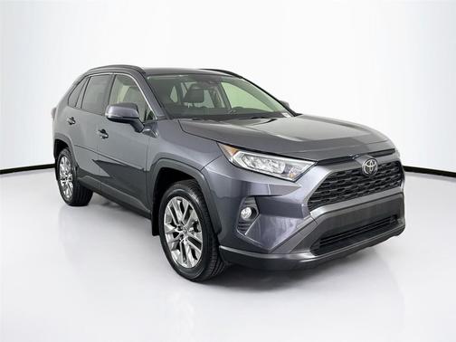 2020 Toyota RAV4 XLE Premium