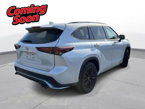 2024 Toyota Highlander XSE