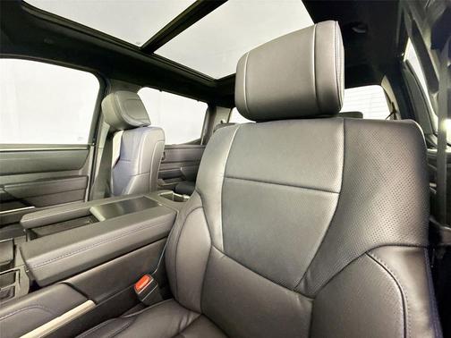 Midnight Black Metallic 2026 Toyota Tundra Platinum