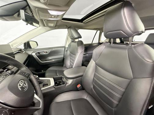 Silver Sky Metallic 2024 Toyota RAV4 XLE Premium