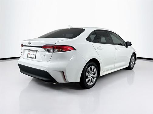 Ice Cap 2024 Toyota Corolla LE