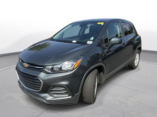 Nightfall Gray Metallic 2020 Chevrolet Trax LS