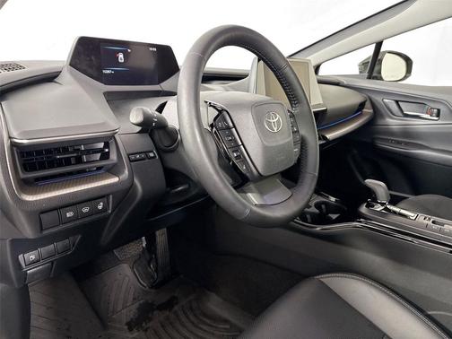 Cutting Edge 2025 Toyota Prius XLE