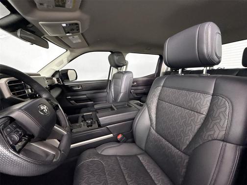 Ice Cap 2023 Toyota Tundra SR5
