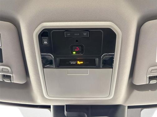 Ice Cap 2023 Toyota Tundra SR5