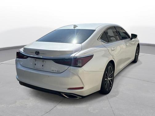 Eminent White Pearl 2023 Lexus ES 350 Base