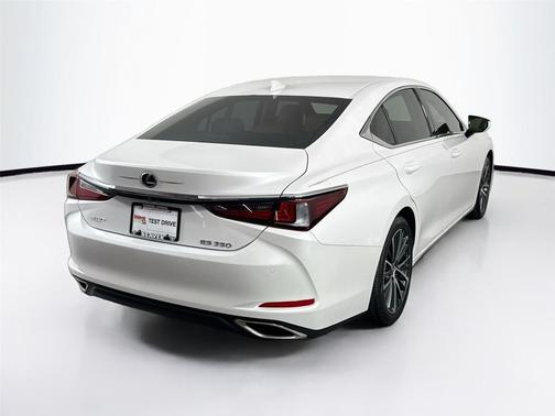 Eminent White Pearl 2023 Lexus ES 350 Base