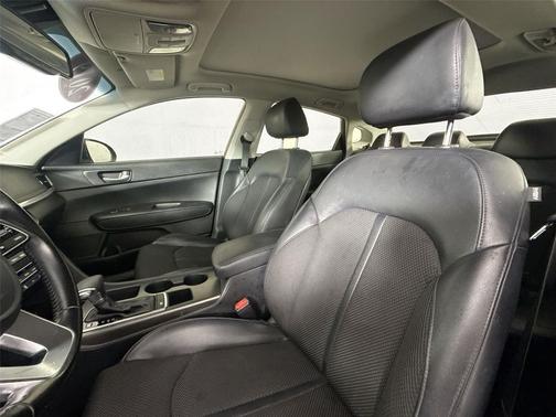 2019 Kia Optima S