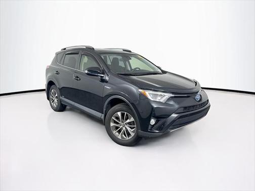 2018 Toyota RAV4 Hybrid LE