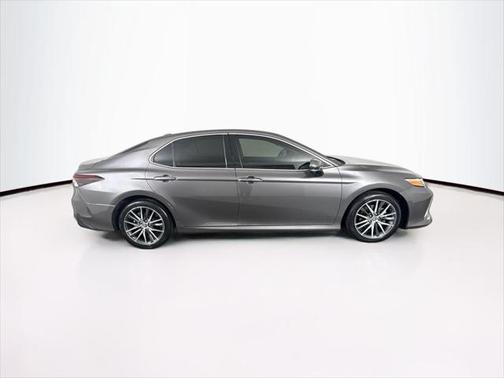 2024 Toyota Camry XLE