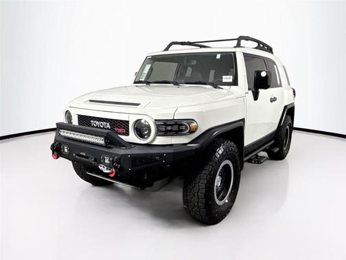 2014 Toyota FJ Cruiser Base