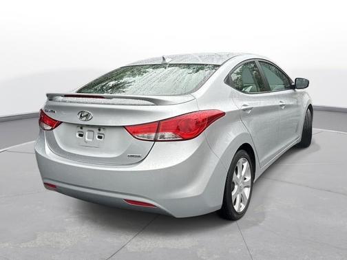 Radiant Silver 2013 Hyundai ELANTRA Limited