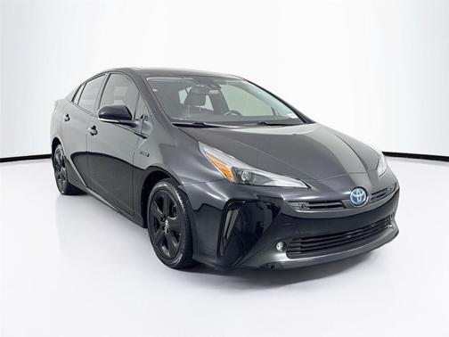 2022 Toyota Prius L