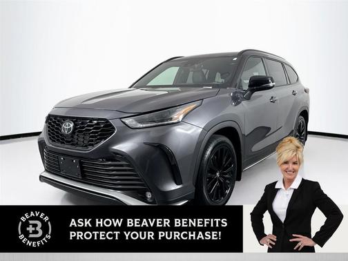 Magnetic Gray Metallic 2024 Toyota Highlander XSE