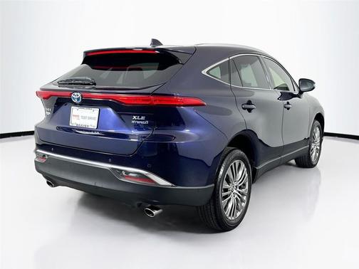 2022 Toyota Venza XLE