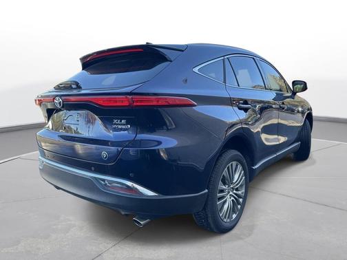 2022 Toyota Venza XLE