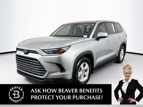 Celestial Silver Metallic 2025 Toyota Highlander LE