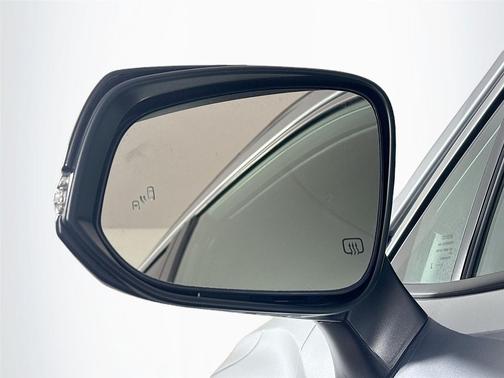 2025 Toyota Corolla Hybrid SE