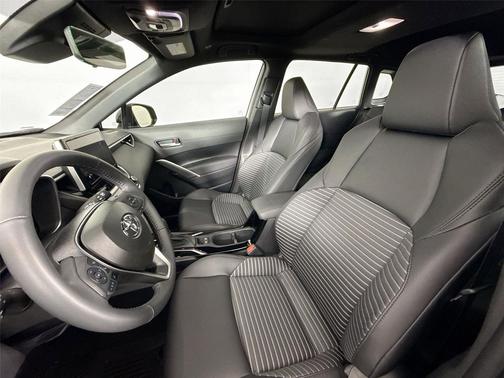 2025 Toyota Corolla Hybrid SE