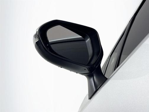 Classic Silver Metallic w/Black Sand Pearl Roof 2021 Toyota Corolla SE