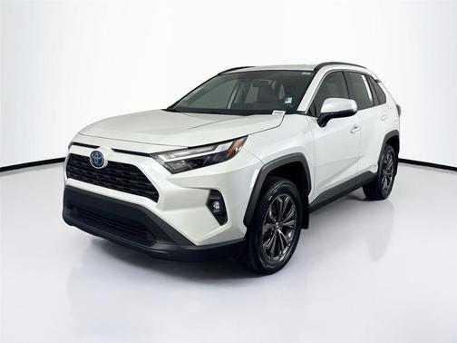 2024 Toyota RAV4 Hybrid XLE Premium