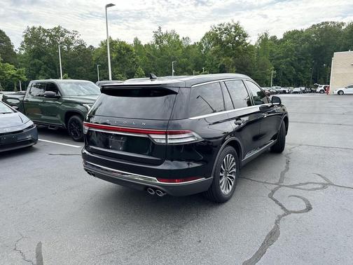 Infinite Black Metallic Clearcoat 2022 Lincoln Aviator Reserve AWD