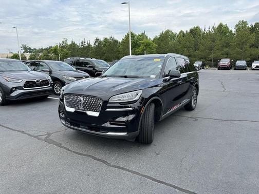 Infinite Black Metallic Clearcoat 2022 Lincoln Aviator Reserve AWD