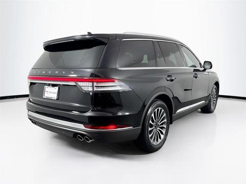 Infinite Black Metallic Clearcoat 2022 Lincoln Aviator Reserve AWD