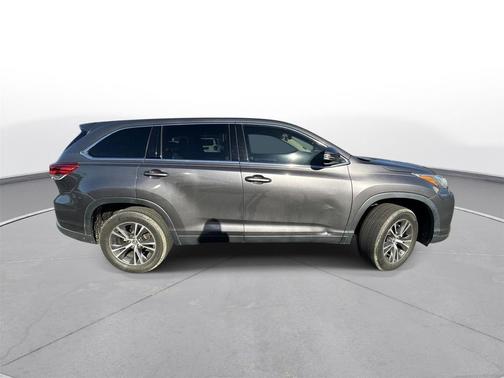 2019 Toyota Highlander LE Plus