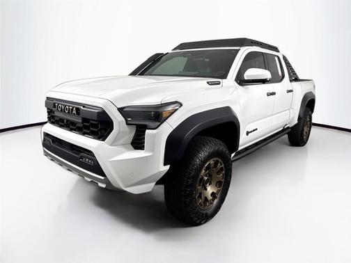 2025 Toyota Tacoma Hybrid Trailhunter
