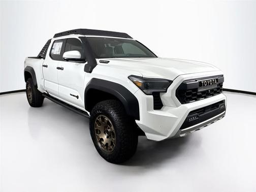 2025 Toyota Tacoma Hybrid Trailhunter