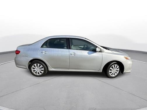 Classic Silver Metallic 2013 Toyota Corolla LE
