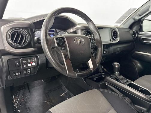Cement 2021 Toyota Tacoma TRD Off Road