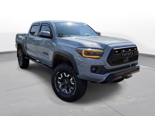 Cement 2020 Toyota Tacoma TRD Off Road