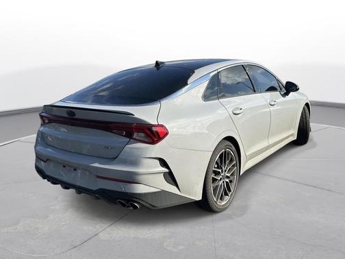 2021 Kia K5 GT