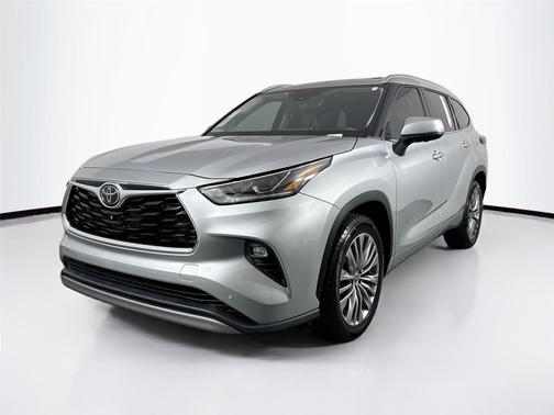 2023 Toyota Highlander Platinum