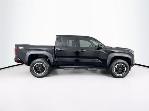 2026 Toyota Tacoma Hybrid TRD Off Road