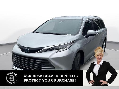 2022 Toyota Sienna Limited