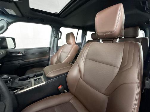 2025 Toyota Land Cruiser Base