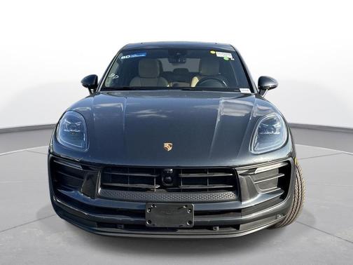 2024 Porsche Macan T