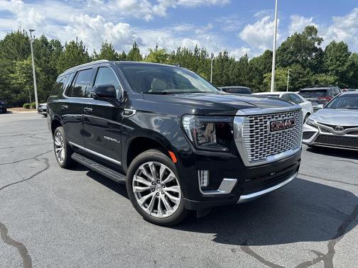Onyx Black 2024 GMC Yukon Denali