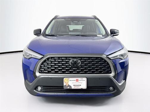 2025 Toyota Corolla Cross XLE