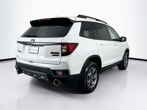 2022 Honda Passport AWD TrailSport
