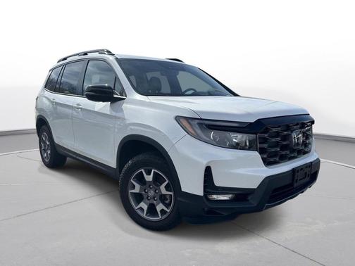 2022 Honda Passport AWD TrailSport