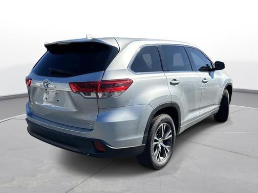 2018 Toyota Highlander LE Plus
