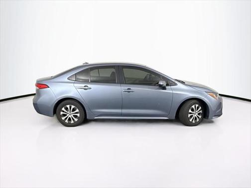2022 Toyota Corolla Hybrid SE