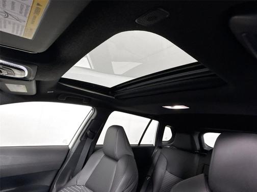 2025 Toyota Corolla Hybrid SE