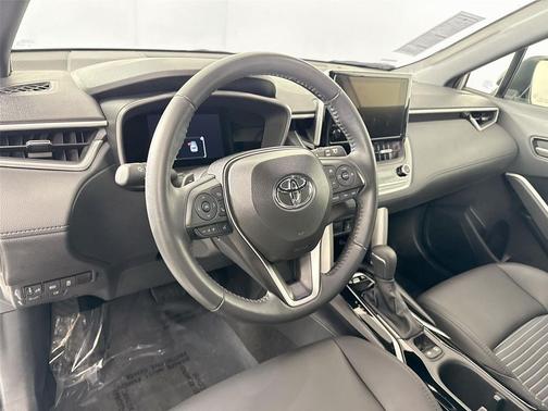 2025 Toyota Corolla Hybrid SE