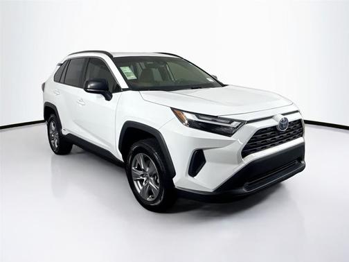 2023 Toyota RAV4 Hybrid LE
